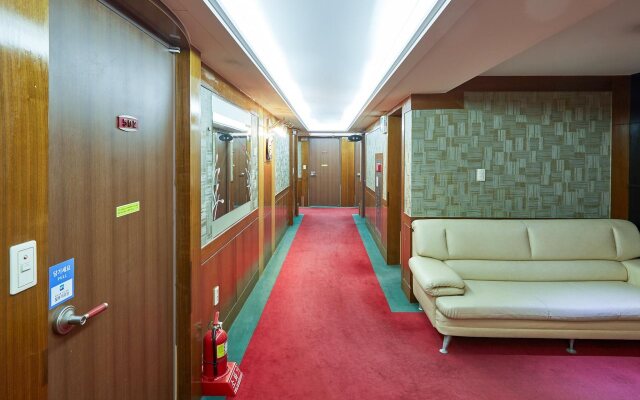 Goodstay with Hotel