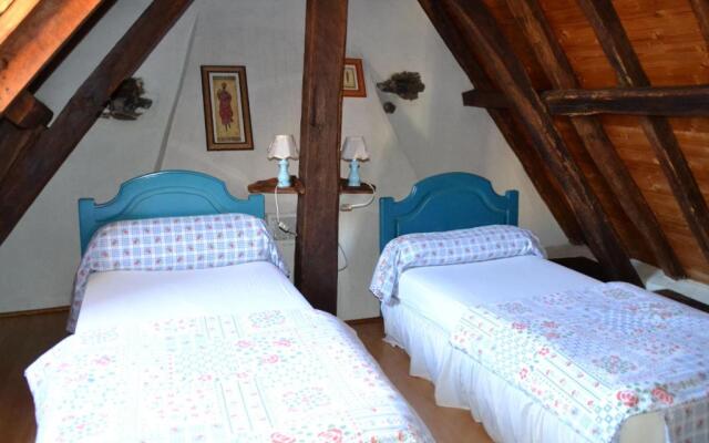 Gîte Moncé-en-Belin, 5 pièces, 11 personnes - FR-1-410-133