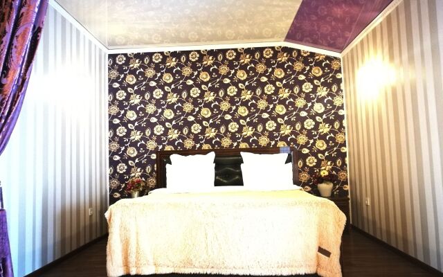 Grand Hotel