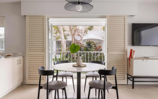 Peppers Beach Club Penthouse