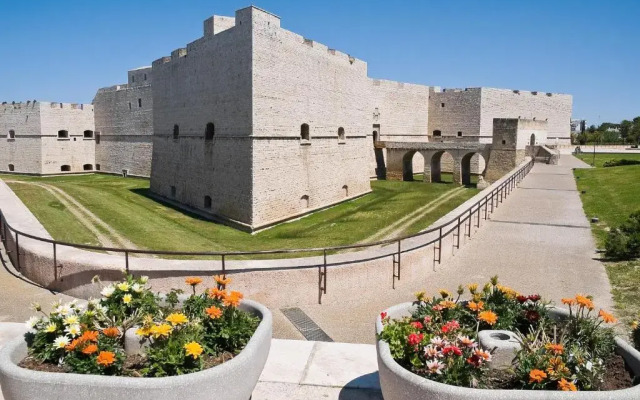 Mare Versus Luxury Suites