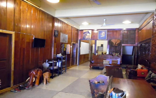 Chansavang Guesthouse