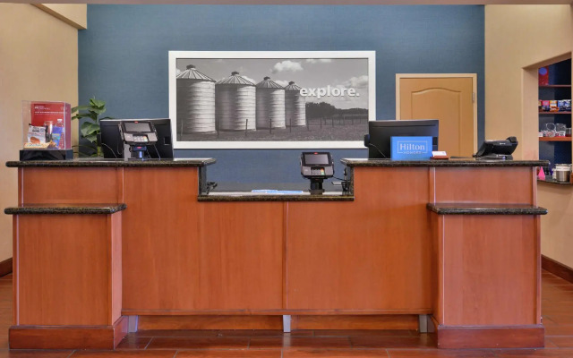 Hampton Inn & Suites Woodland-Sacramento Area