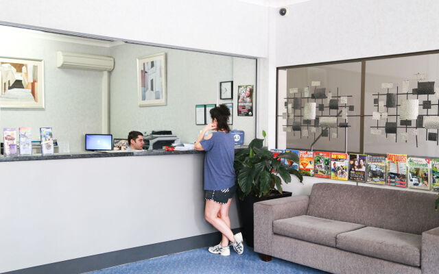 Pacific Regis Apartments
