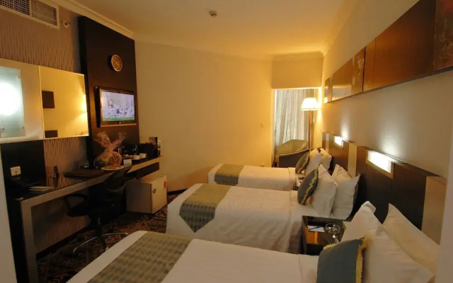 Al Saha Hotel – By Al Rawda