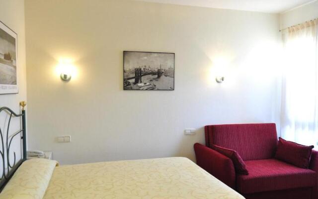 Hotel Apartamentos Aralso Sotillo