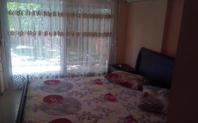 Maria Lux Apartments