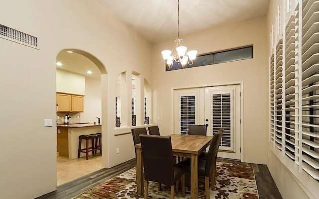 Desert Dreaming By Signature Vacation Rentals