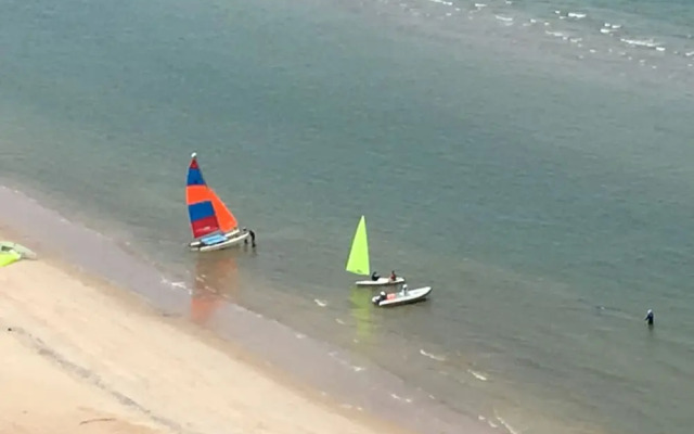 Sandy Beach Condo 17D