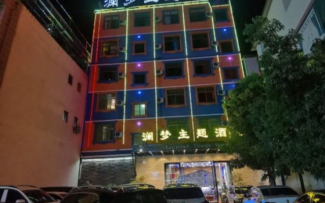 Lanmeng Theme Hotel – Exterior – Lincang