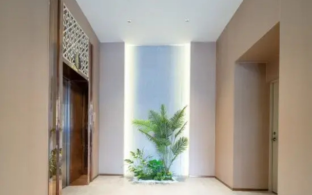 City Hotel