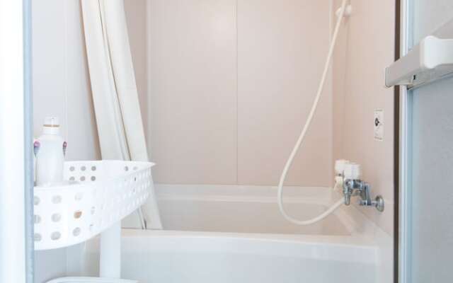 Grandeur South Room102201