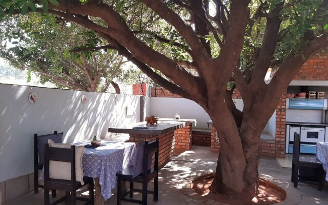 Herberg Guesthouse & Coffee Shop