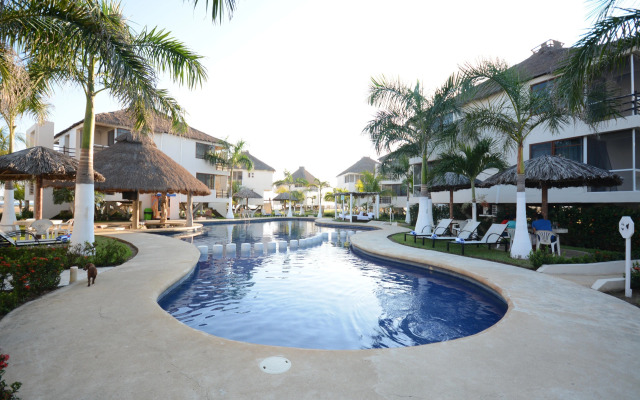 Villas Paraiso Resort