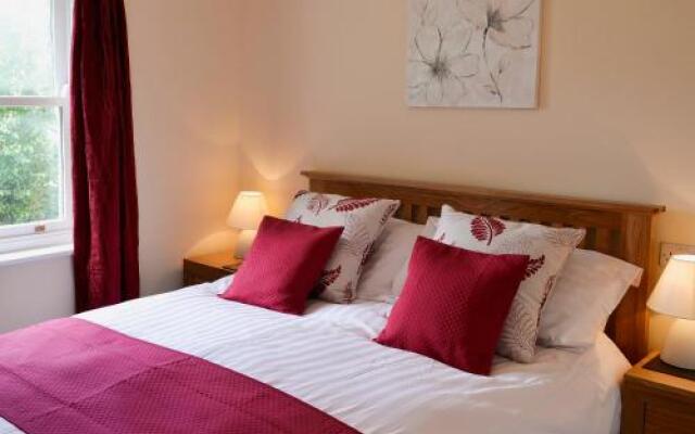 Flat 2 Lonsdale House