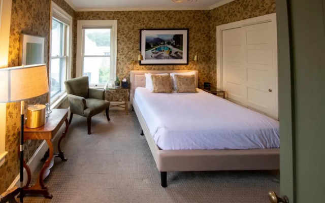 Swift House Inn