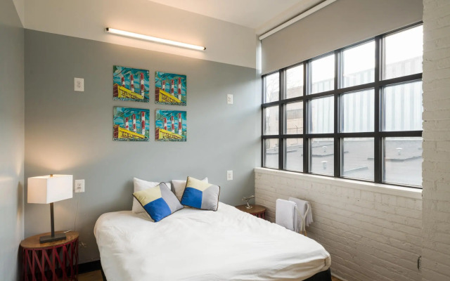 The Local - Hostel