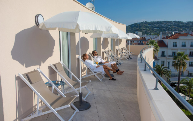 Cristal Hotel & Spa