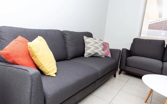 Lovely 3 Bed 2 Bath in the City Centre