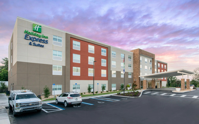 Holiday Inn Express & Suites Alachua - Gainesville Area, an IHG Hotel