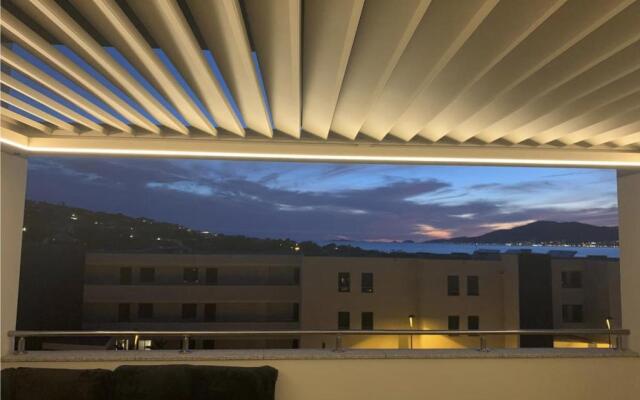 Appartement T3 de standing, vue mer - Porticcio