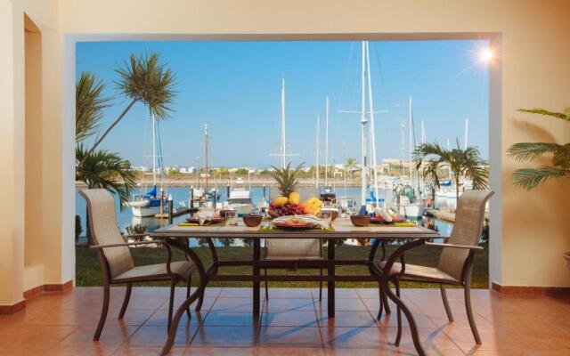 Isla Mazatlán Residence Club