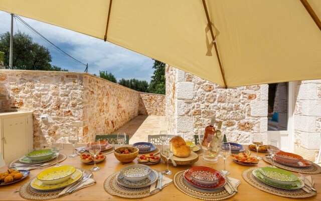 3474 Trulli Dafani by Perle di Puglia