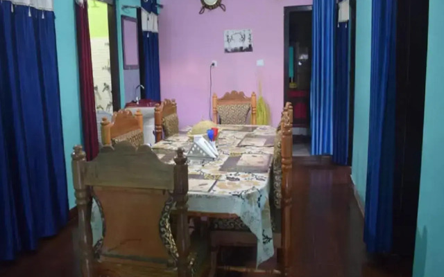 StayApart Mount Kailash Guest House