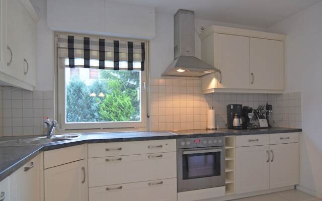 Cozy Holiday Home in Hildfeld with Private Garden