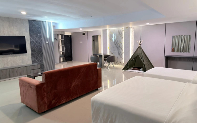 Swiss-Belhotel Waterfront Makassar - Image 7