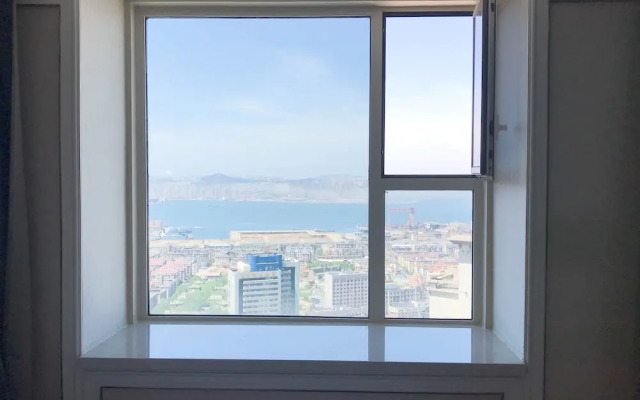 Dalian Xuanya Apartment