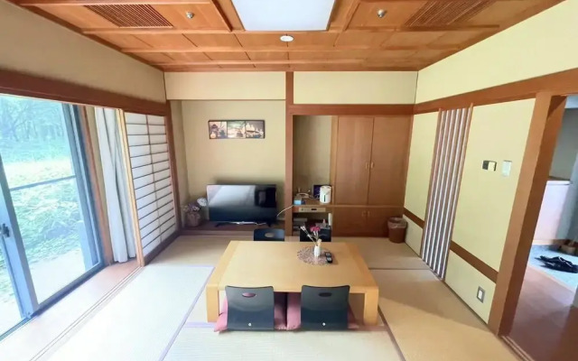 Dadu Fuji Resort House