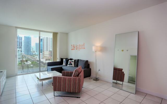 Nuovo Miami Apartments at Brickell - Downtown