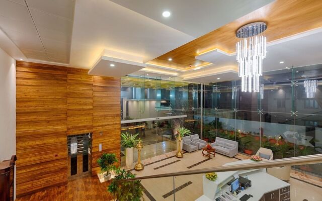 Hotel Lance International