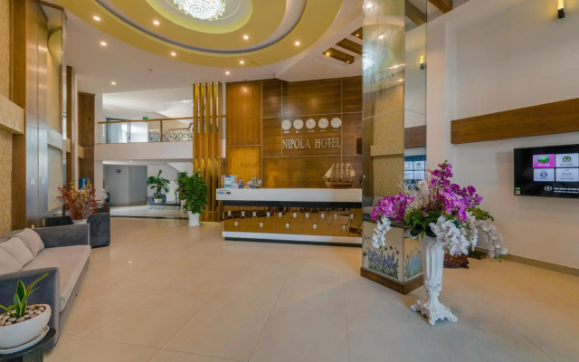 Nipola Hotel