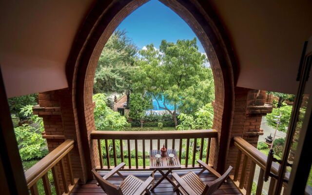 Heritage Bagan Hotel