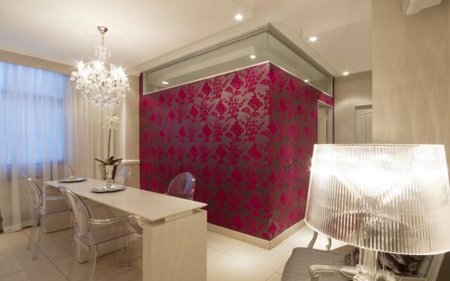 Manhattan Hotel