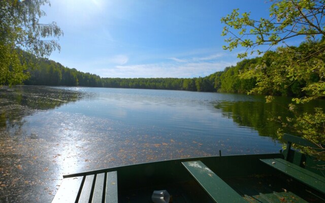 Treeloft Adventure in Nature for 4 People 8