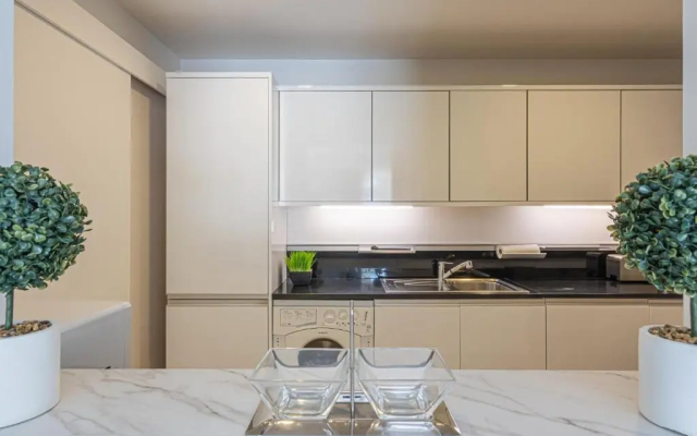 HiGuests - Luxurious 1BR in Palms with Private Beach Access - Hotel in ดูไบ - Photo 2