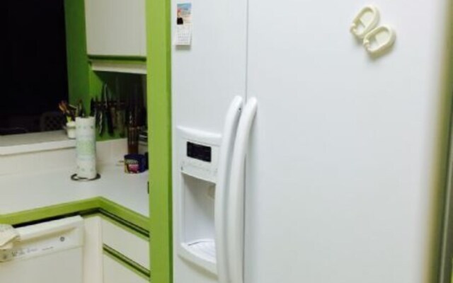 La Peninsula Blvd Condo