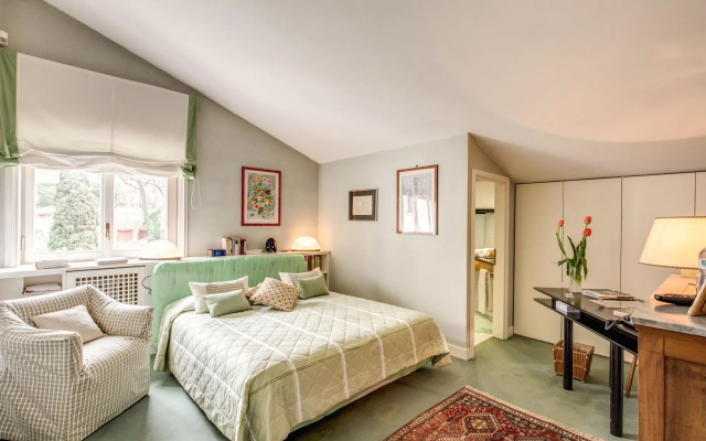 La Gaura Guest House