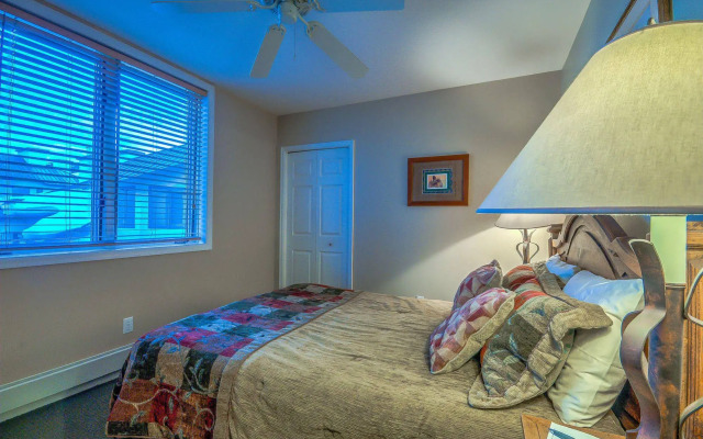 Terraces by Retreatia