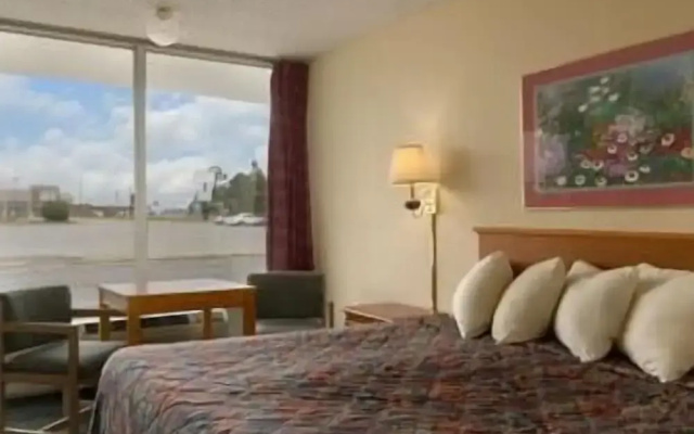Days Inn Newport AR