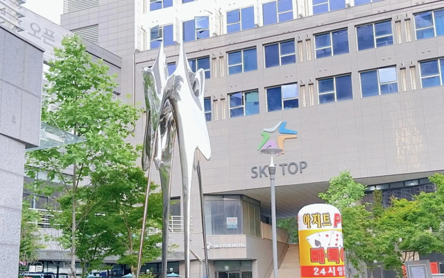 Sky residence