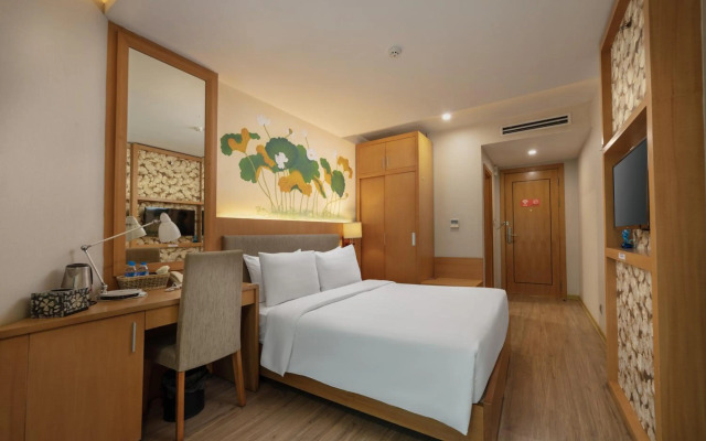 Halo Hanoi Hotel