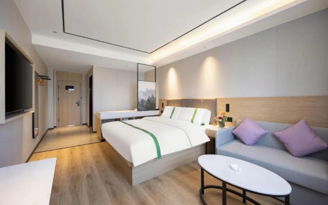 GreenTree Inn LiaoNing ShengYang TieXi HuaXiang Road Express Hotel