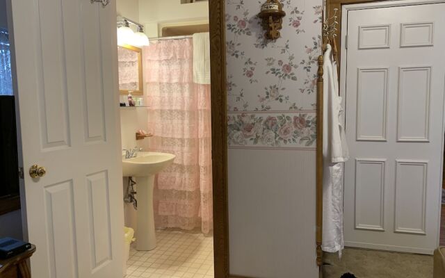 Quill Haven Country Inn Bed and Breakfast