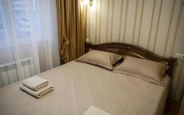 День и ночь на Профсоюзной