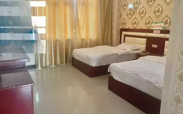 Chuxiong Jinfu Hotel