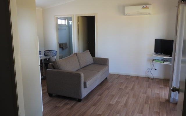 Warrawong on the Darling – Guest Rooms – Wilcannia